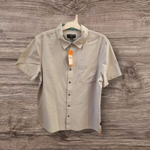 Men's Classic Gray Short Sleeve Shirt
